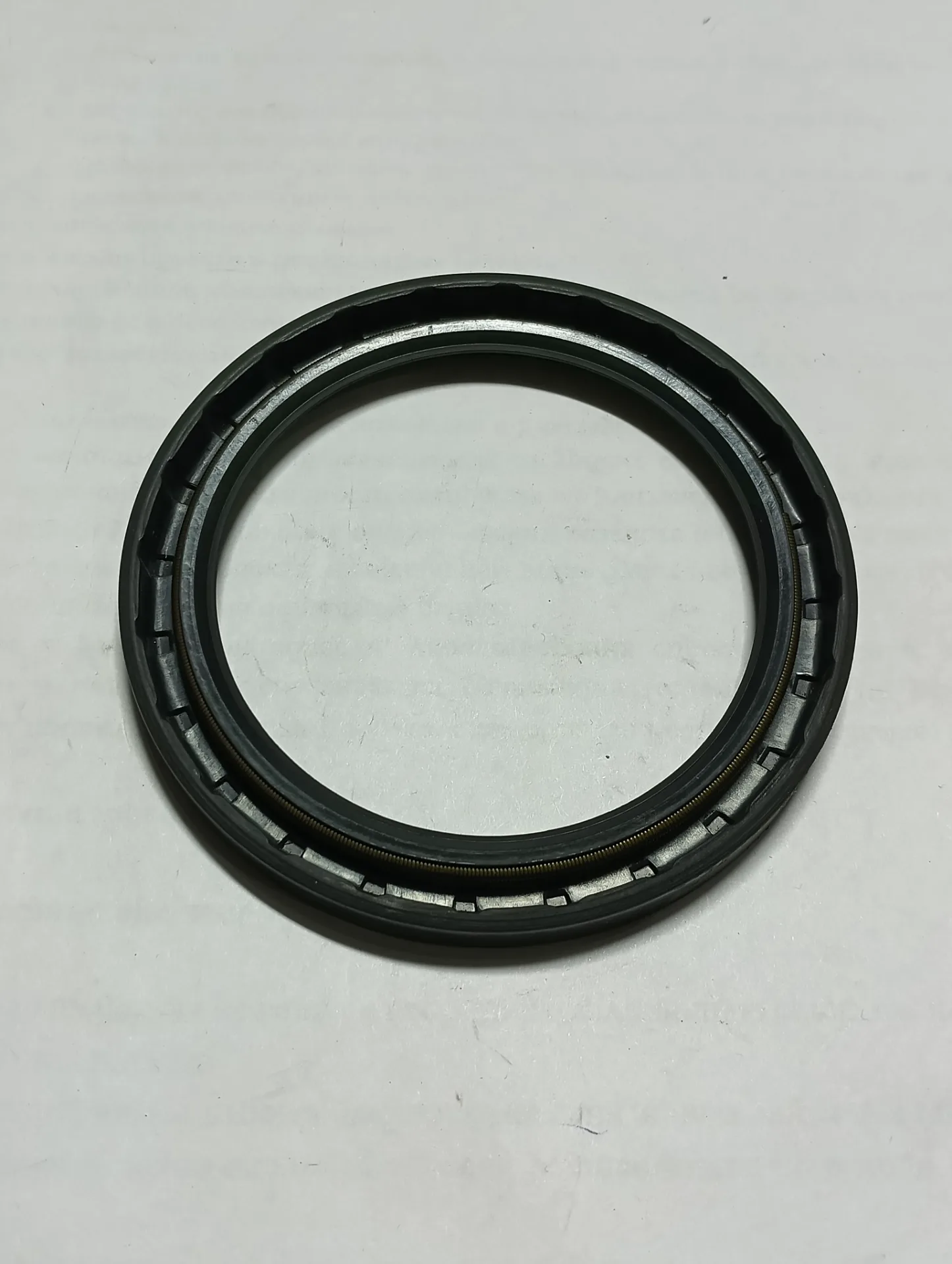 Сальник хвостовика редуктора правый 80х105х10 Камаз 2