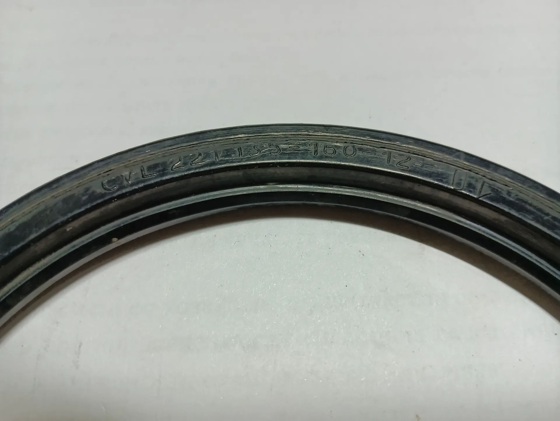 Сальник  135х160х12-2.2 3