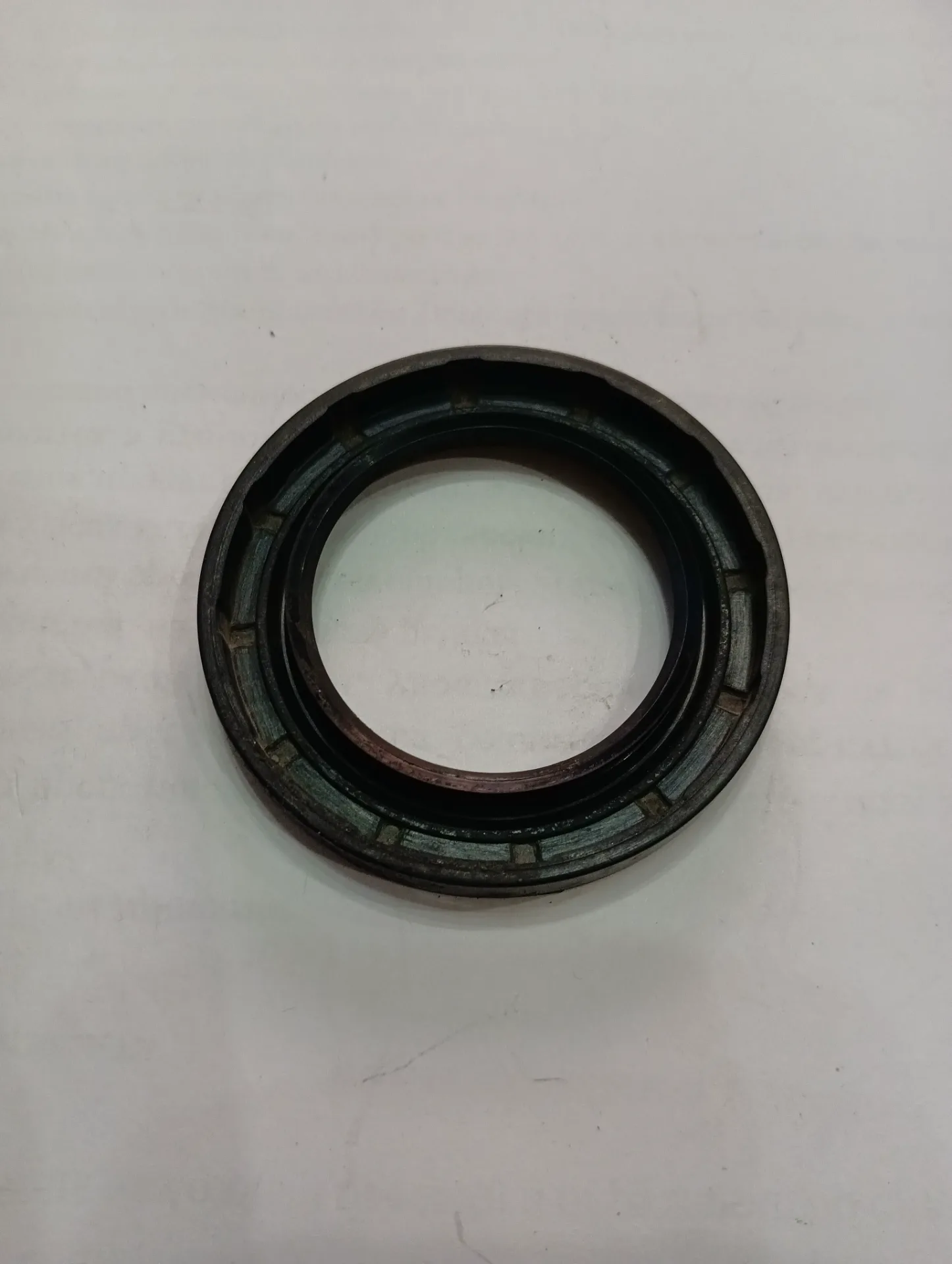 Сальник передней ступицы Москвич-412, 2140 2