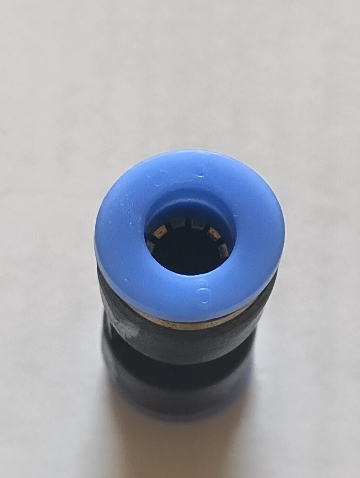 Фитинг для воздушной системы а/м диаметр 6 2