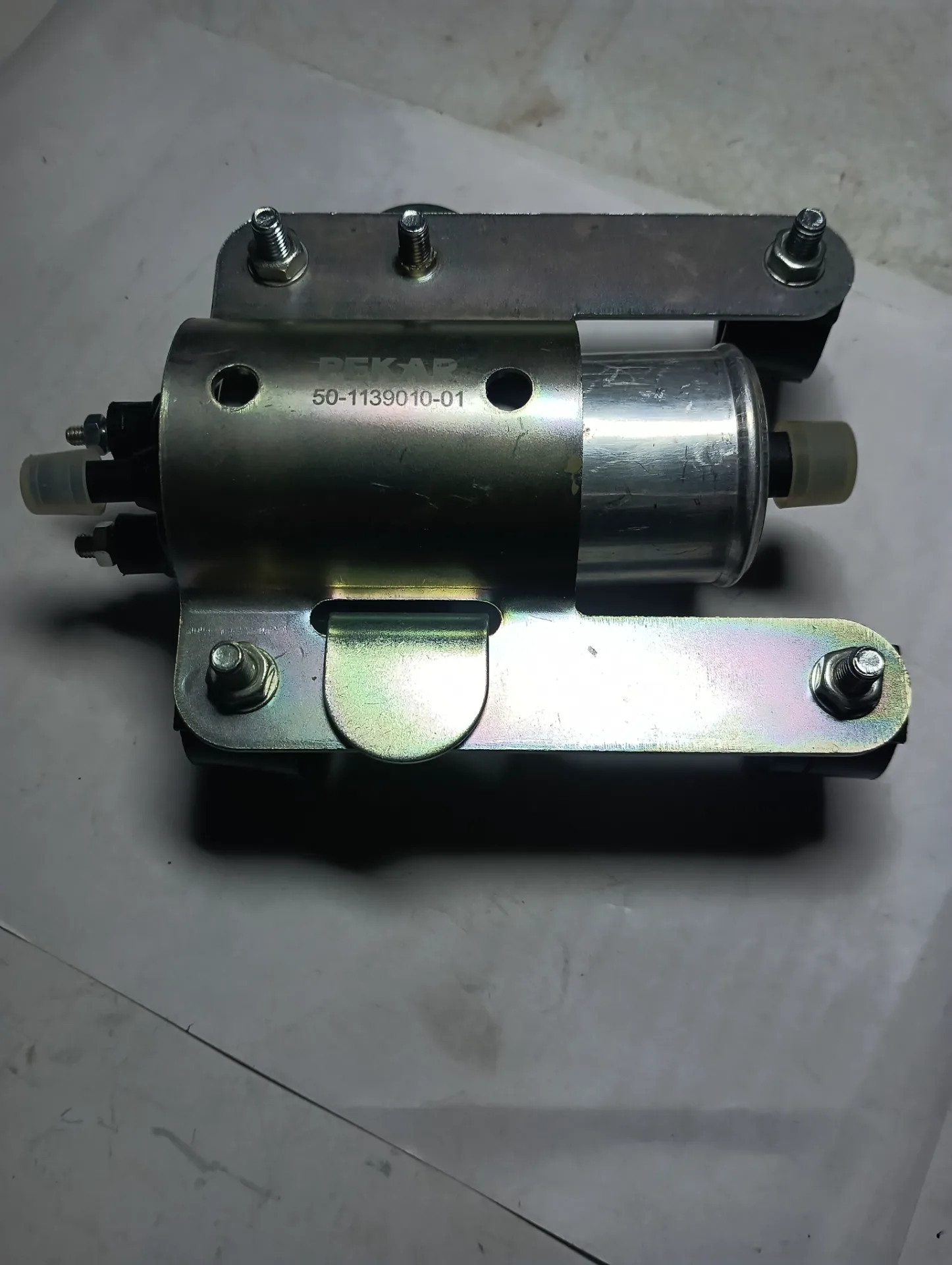 Электробензонасос Волга, ГАЗЕЛЬ  дв. 406 с кронштейном 5