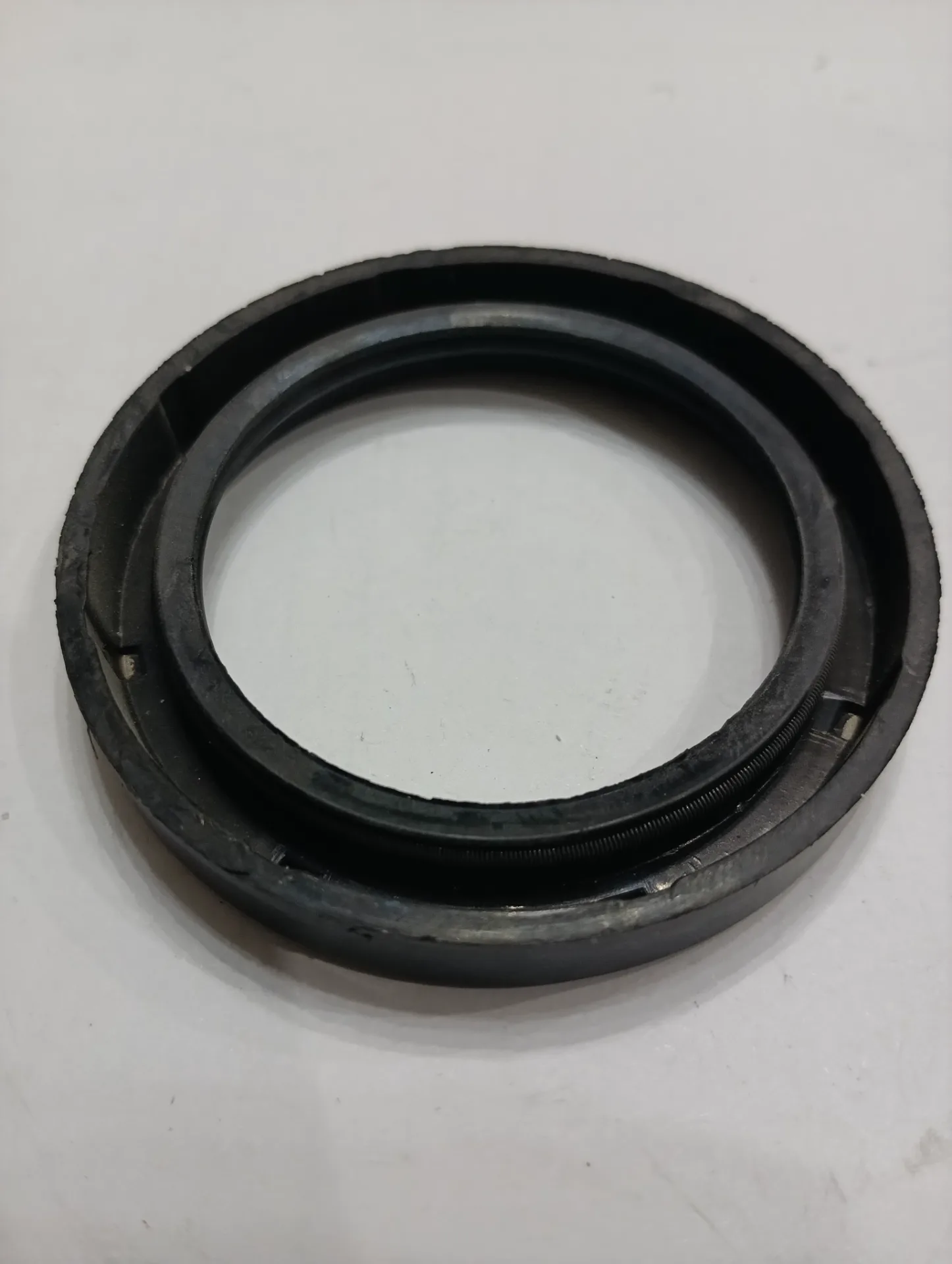 Сальник 52х72х10 Газ 24-10 полуоси 3