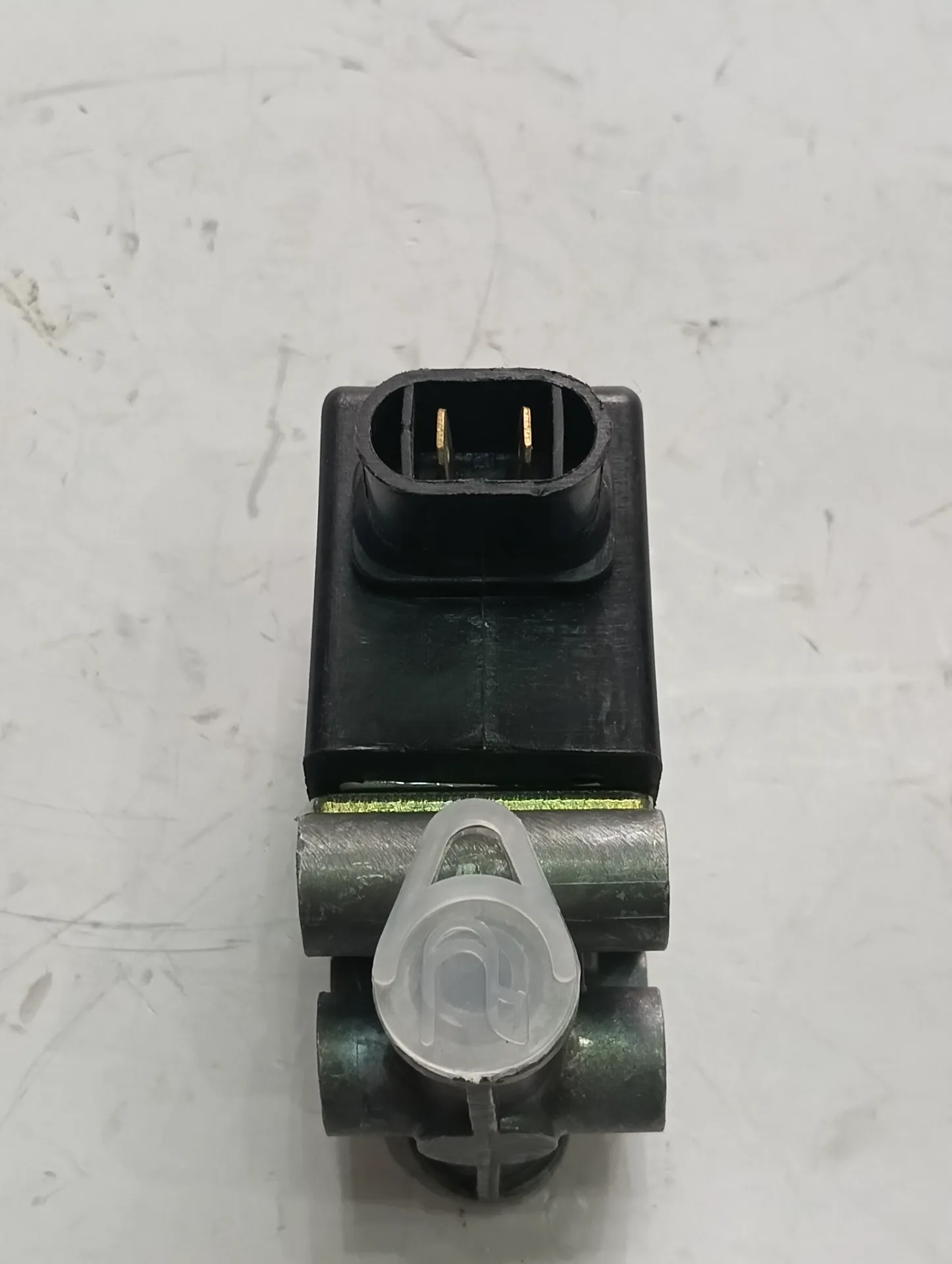 Клапан электромагнитный КЭМ-10 Камаз 5