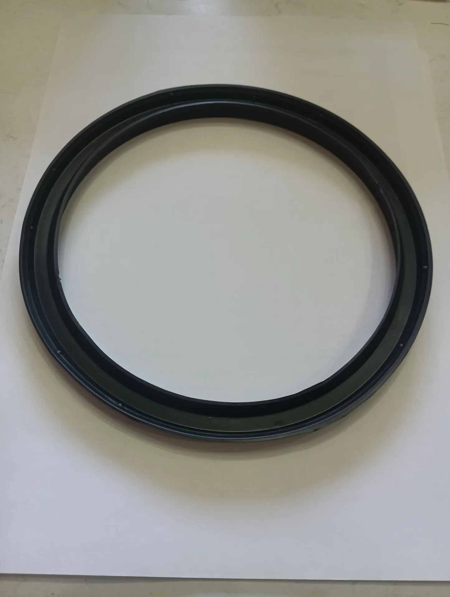 Манжета диаметр наружн. 180 мм. кольцо уплотнительное 2