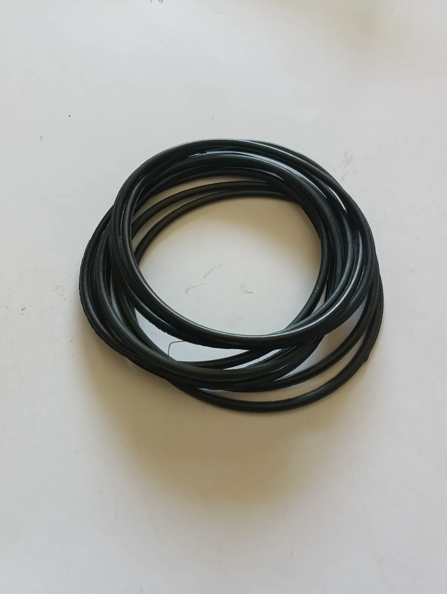 Кольцо резиновое диаметр 100 мм 2