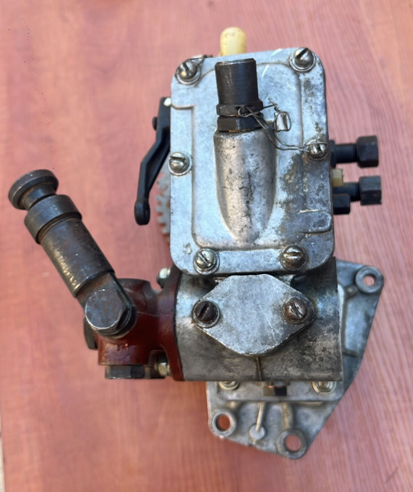 Топливный насос НД21-2-4 4