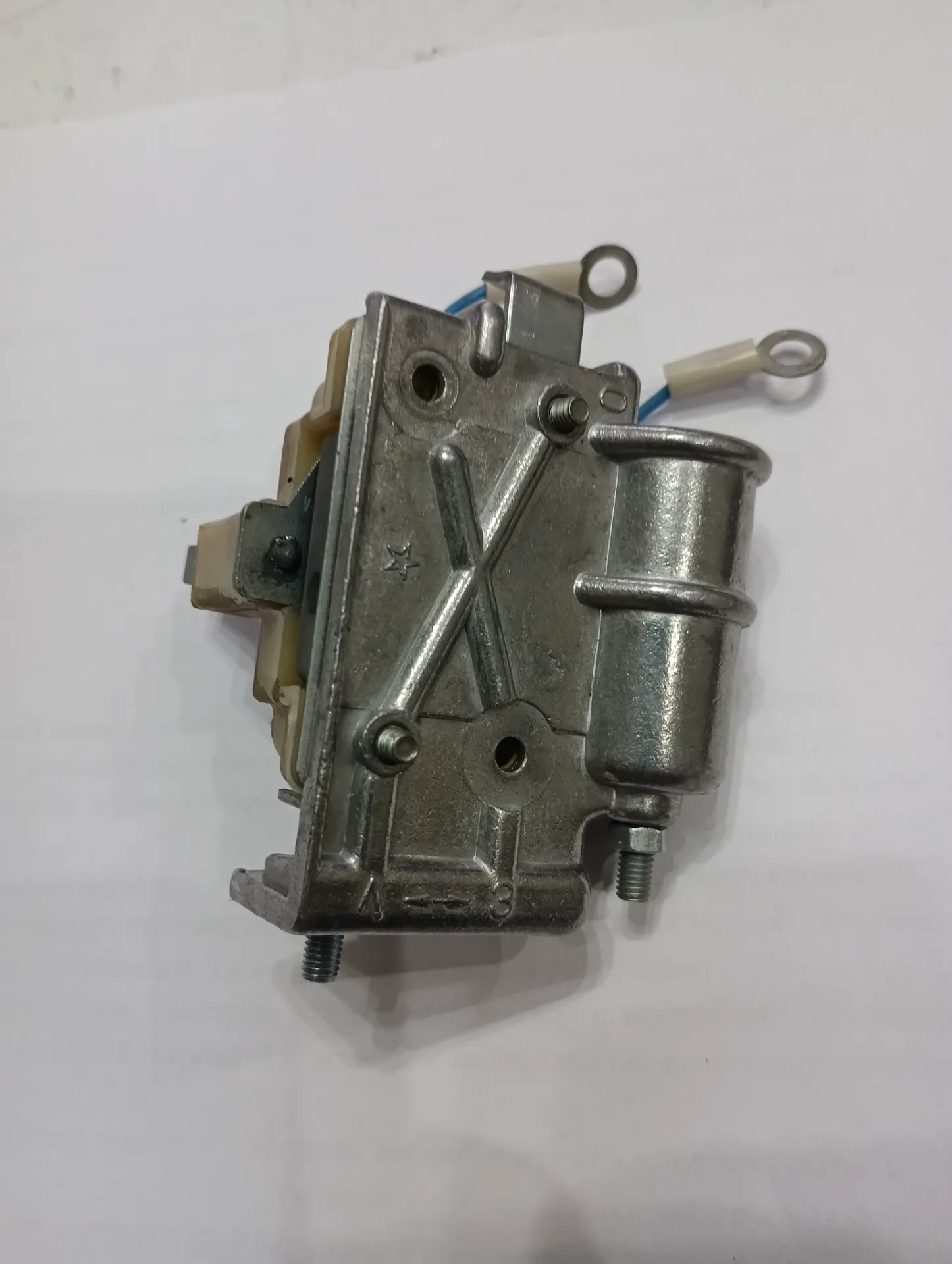 Щёткодержатель генератора в сборе Камаз 2