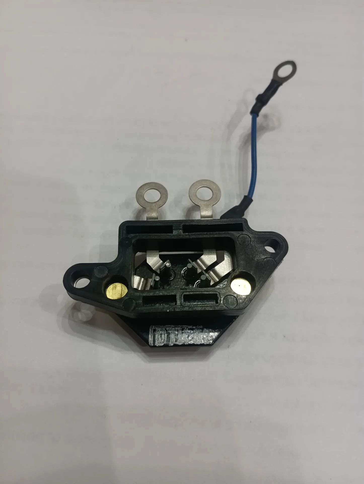 Регулятор напряжения Камаз 28В 5А 2