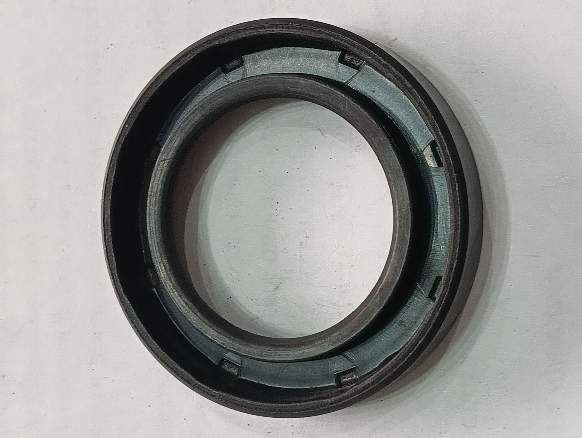 Сальник привода вентилятора ЯМЗ 38х60х10 2